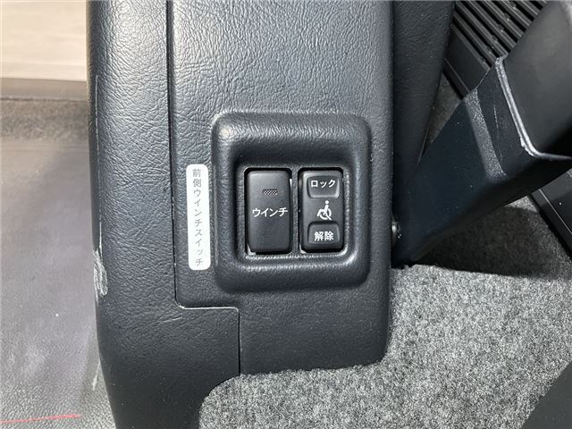 Toyota VELLFIRE 2012 6369347-4