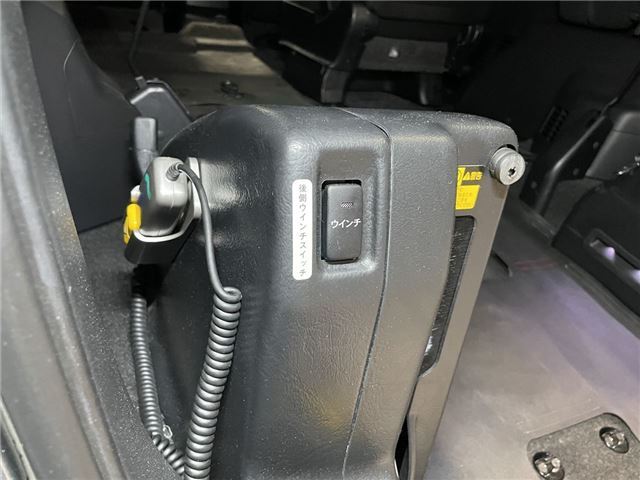 Toyota VELLFIRE 2012 6369347-5