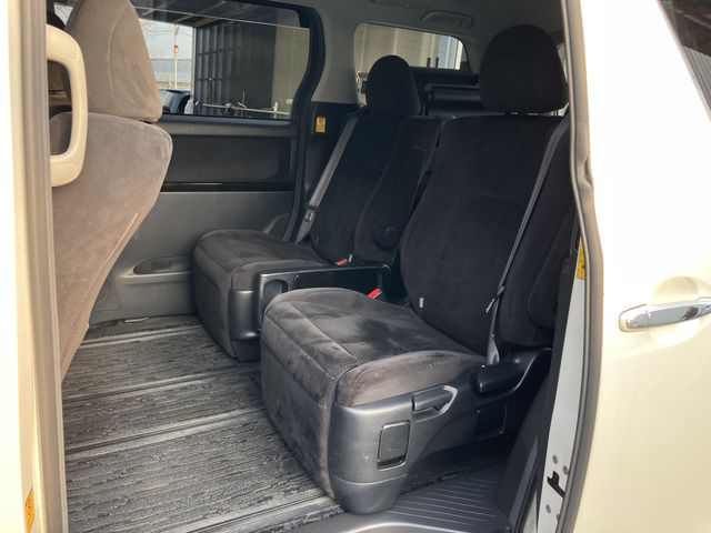 Toyota VELLFIRE 2011 6369467-4