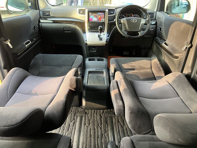 Toyota VELLFIRE 2011 6369467-5