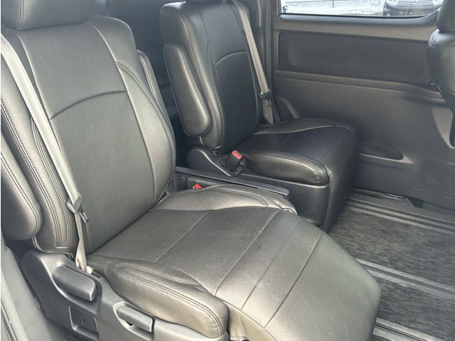 Toyota VELLFIRE 2010 6370005-9