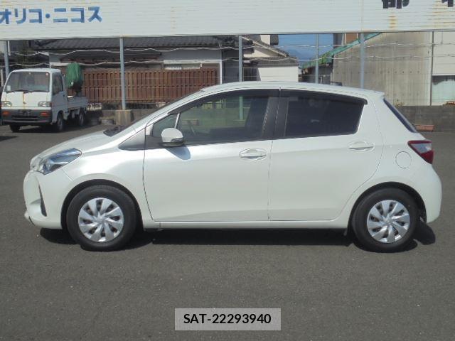 Toyota VITZ 2018 6372515-1