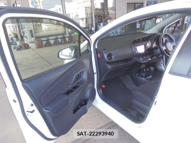 Toyota VITZ 2018 6372515-7