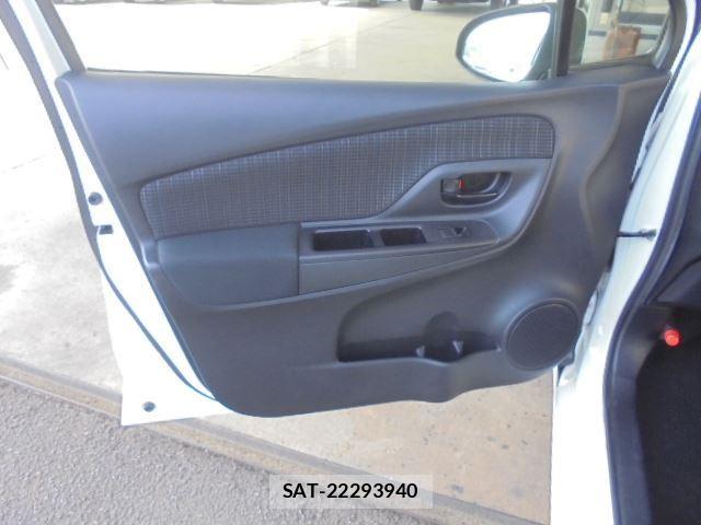 Toyota VITZ 2018 6372515-8