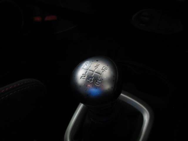 Toyota VITZ 2018 6372609-3
