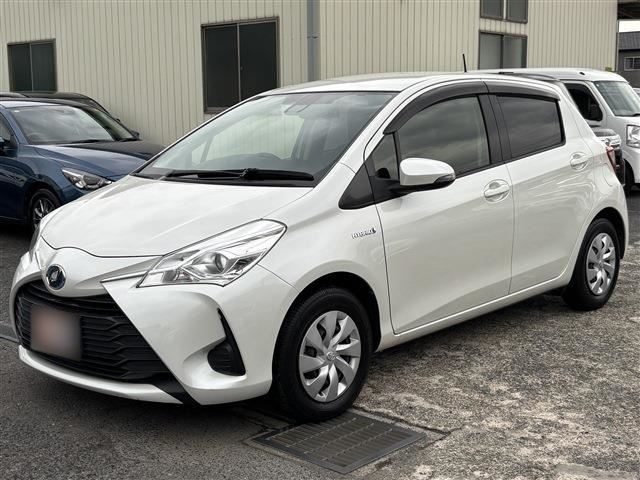 Toyota VITZ 2017 6372934-0