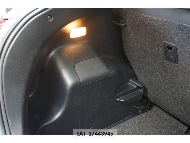Toyota VITZ 2015 6373963-9