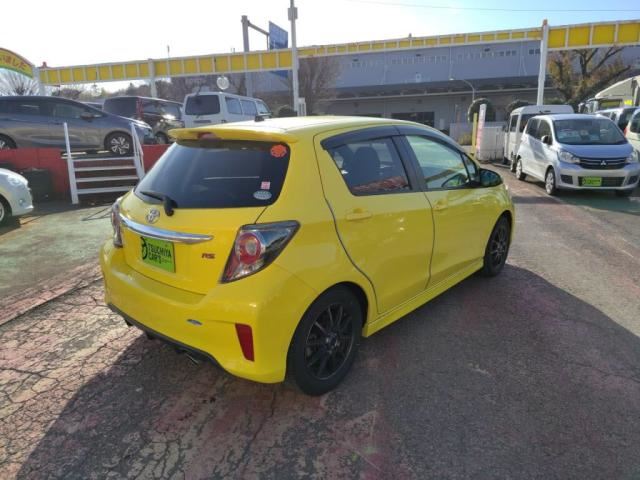 Toyota VITZ 2015 6374040-10
