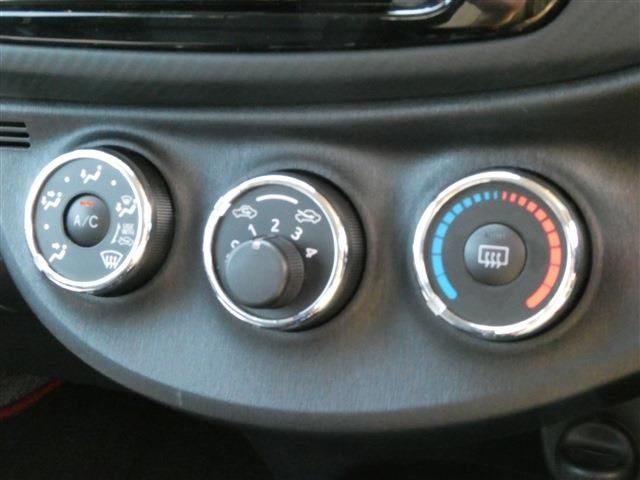 Toyota VITZ 2013 6374987-5