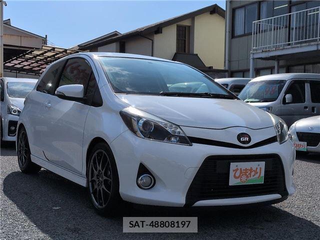 Toyota VITZ 2013 6375046-8