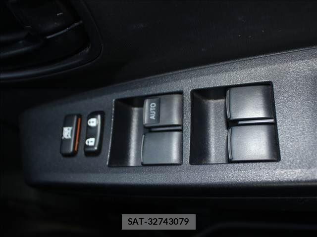 Toyota VITZ 2012 6375239-10
