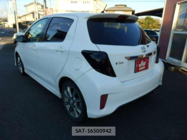 Toyota VITZ 2012 6375332-7