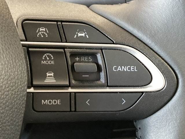 Toyota VOXY 2025 6376692-6