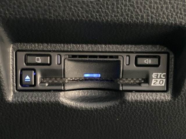 Toyota VOXY 2025 6376692-8