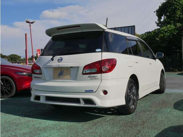 Nissan Wingroad 2017 6360786-1