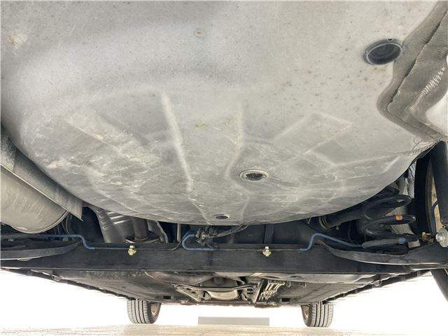 Nissan Wingroad 2015 6360808-10
