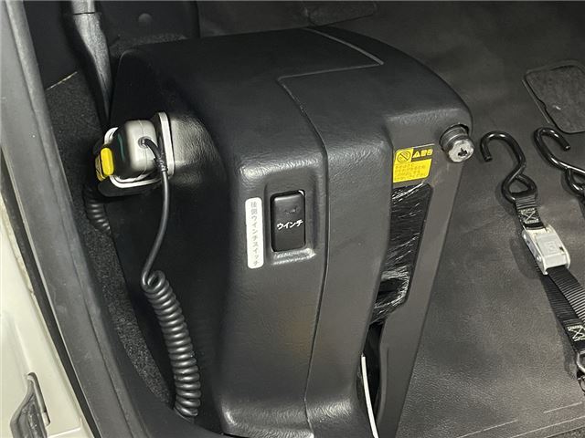 Toyota ALPHARD 2012 6406430-7