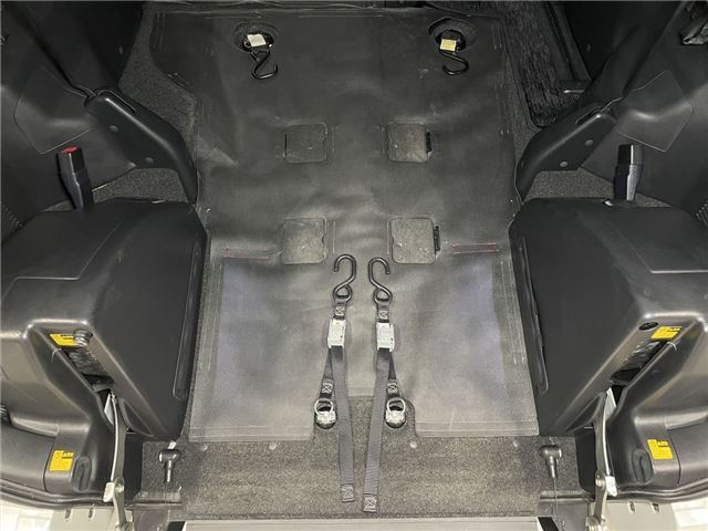 Toyota ALPHARD 2012 6406430-8