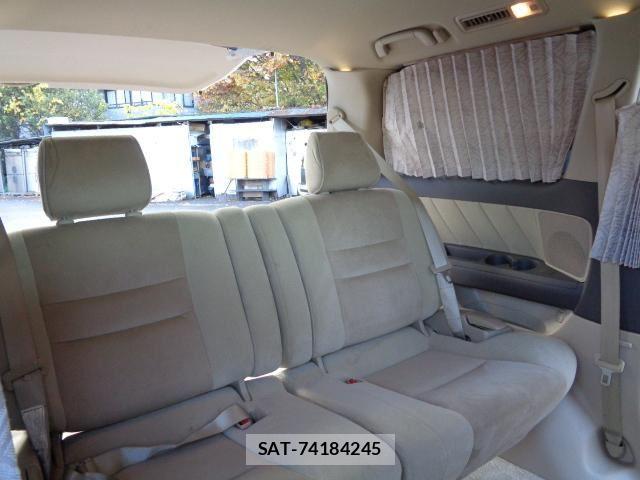 Toyota ALPHARD 2004 6407944-9