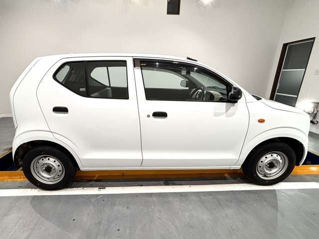 Suzuki ALTO 2017 6406723-8