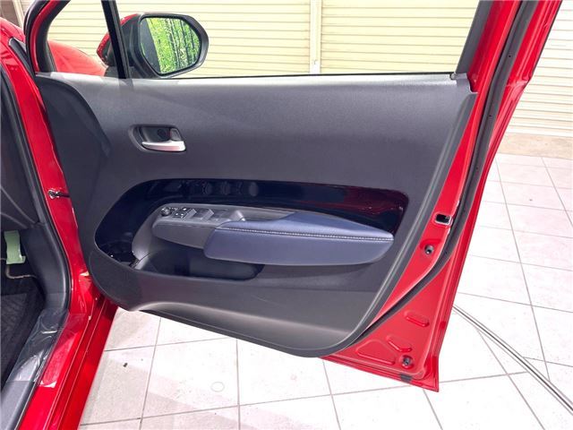 Toyota AQUA 2022 6410463-10