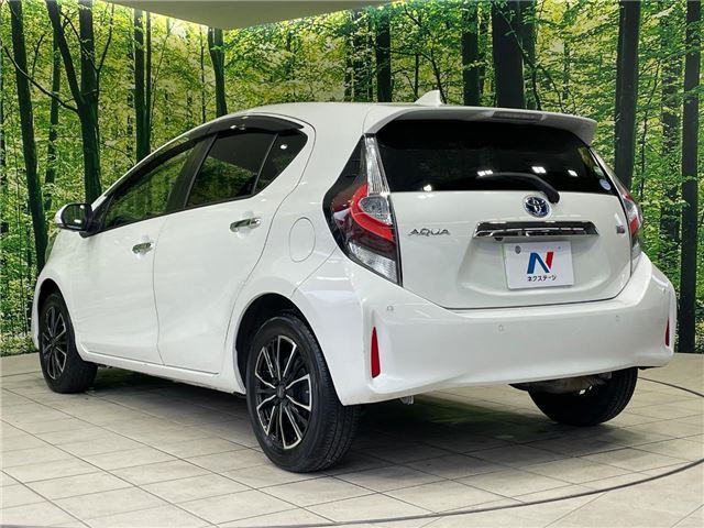 Toyota AQUA 2020 6411575-10