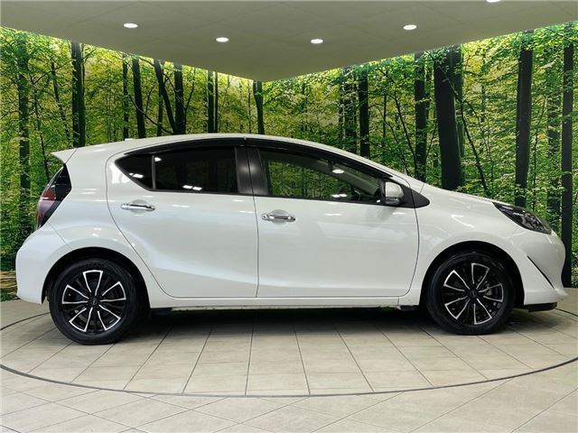 Toyota AQUA 2020 6411575-7