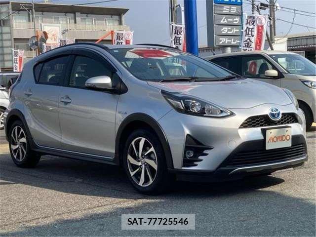 Toyota AQUA 2017 6415373-10
