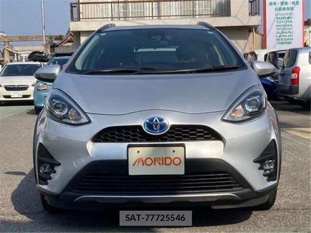Toyota AQUA 2017 6415373-8