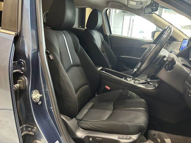 Mazda AXELA SPORT 2017 6417218-8