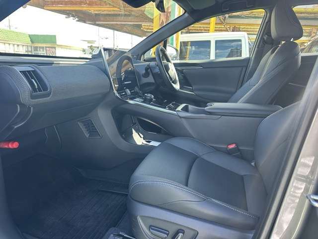 Toyota bZ4X 2022 6418225-3
