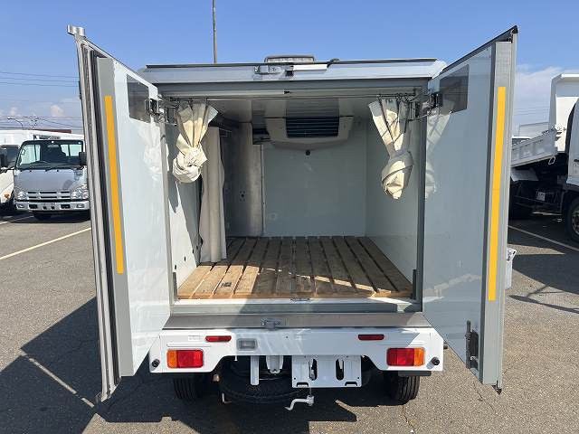 Suzuki CARRY TRUCK 2018 6398552-9