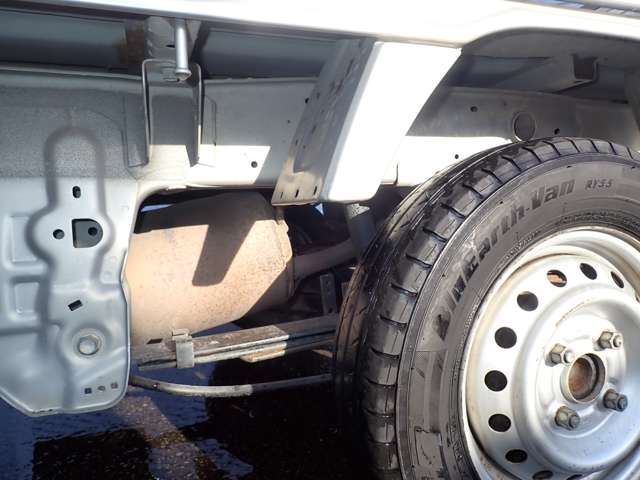 Suzuki CARRY TRUCK 2013 6400793-10
