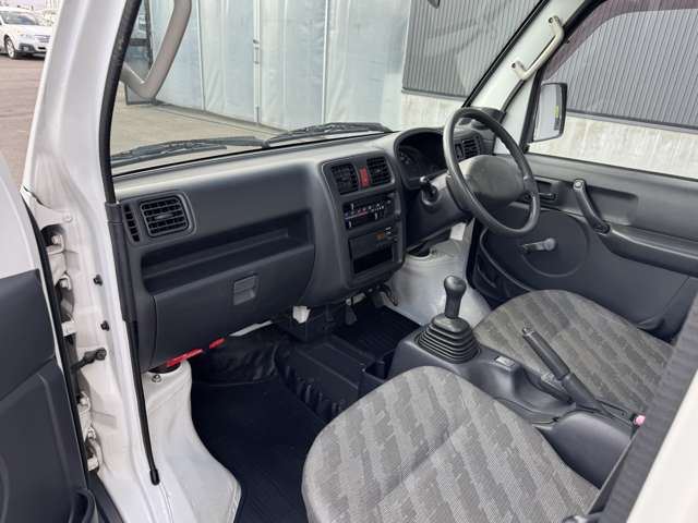 Suzuki CARRY TRUCK 2011 6401517-10
