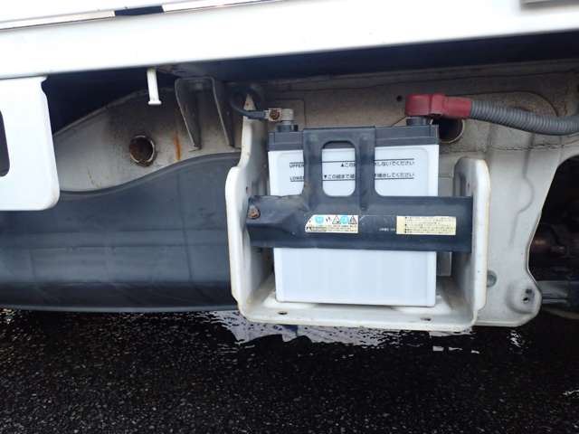 Suzuki CARRY TRUCK 2005 6402980-7