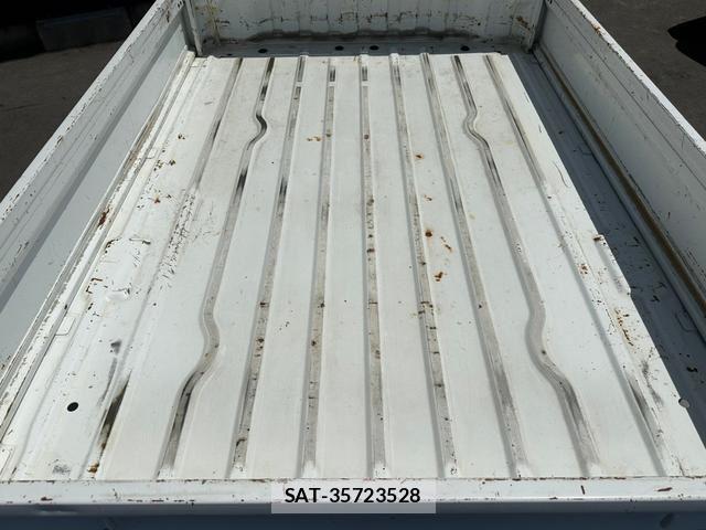 Suzuki CARRY TRUCK 2002 6403521-10
