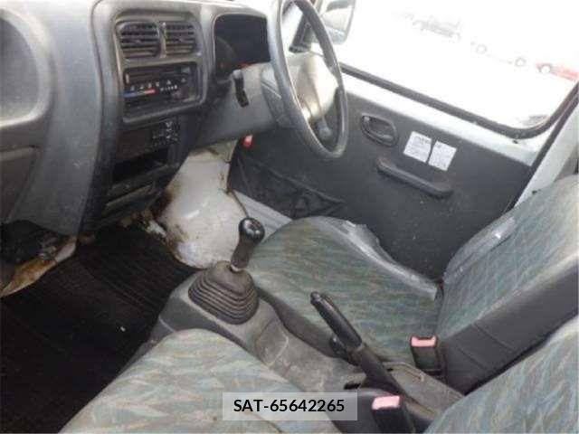 Suzuki CARRY TRUCK 2000 6403728-5