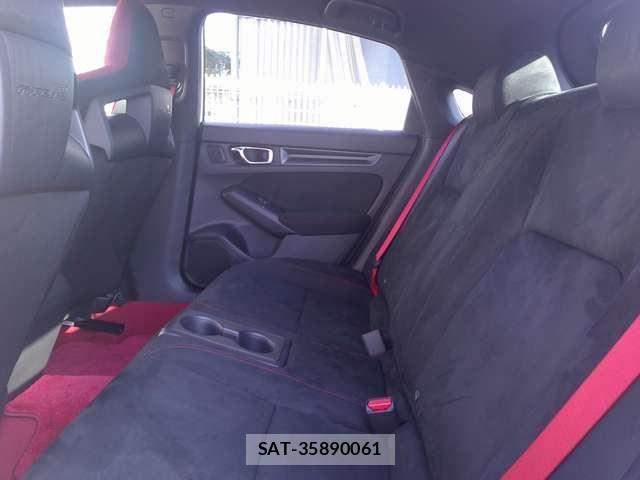 Honda CIVIC 2025 6422682-6