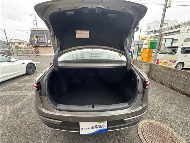 Toyota Crown Crossover 2024 6418383-10