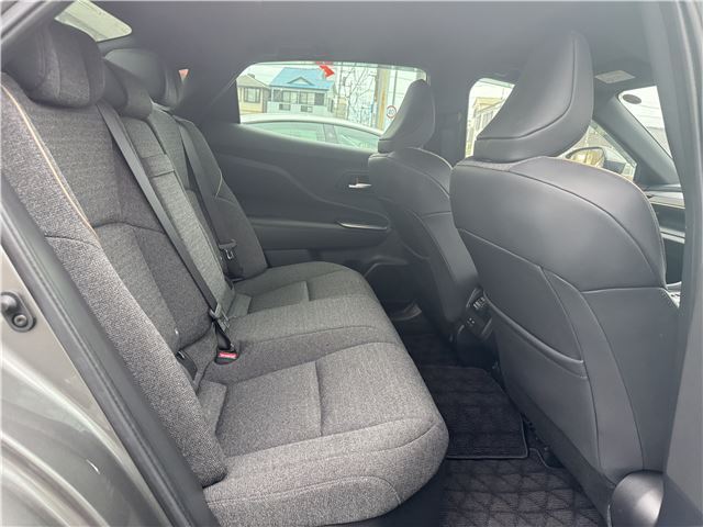Toyota Crown Crossover 2024 6418383-4