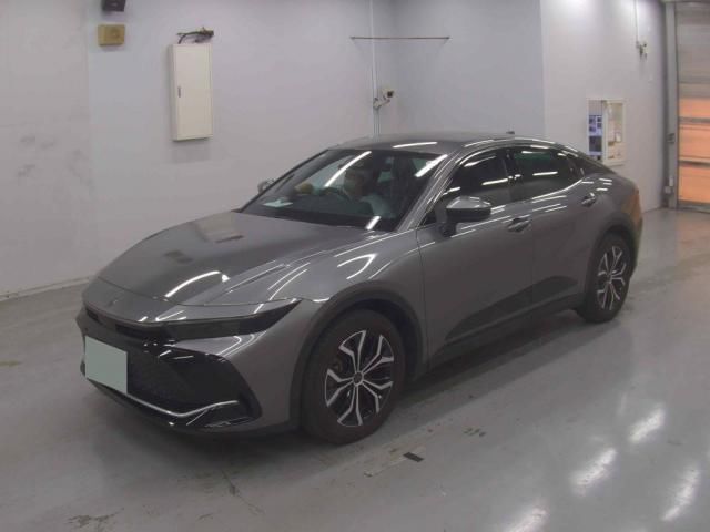 Toyota Crown Crossover 2024 6418381-0