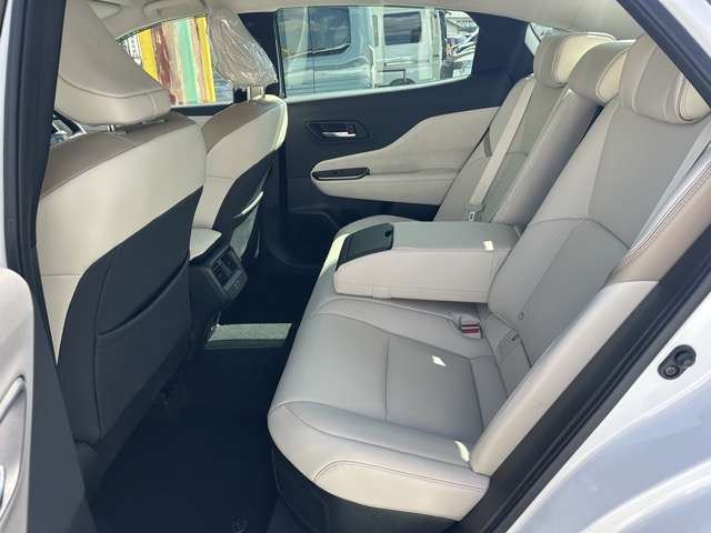 Toyota Crown Crossover 2024 6418539-3