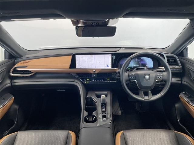 Toyota Crown Crossover 2023 6420089-1
