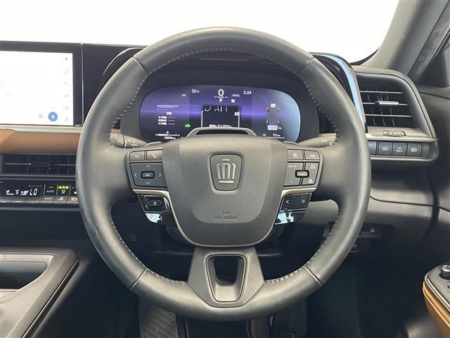 Toyota Crown Crossover 2023 6420089-9
