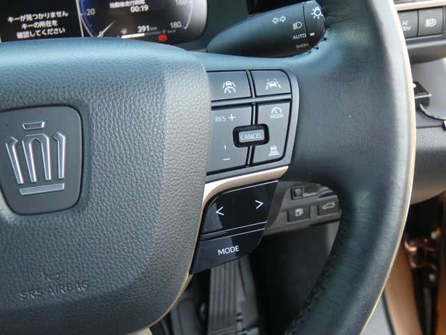 Toyota Crown Crossover 2022 6420471-3