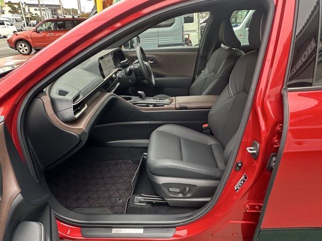 Toyota Crown Crossover 2022 6420592-2