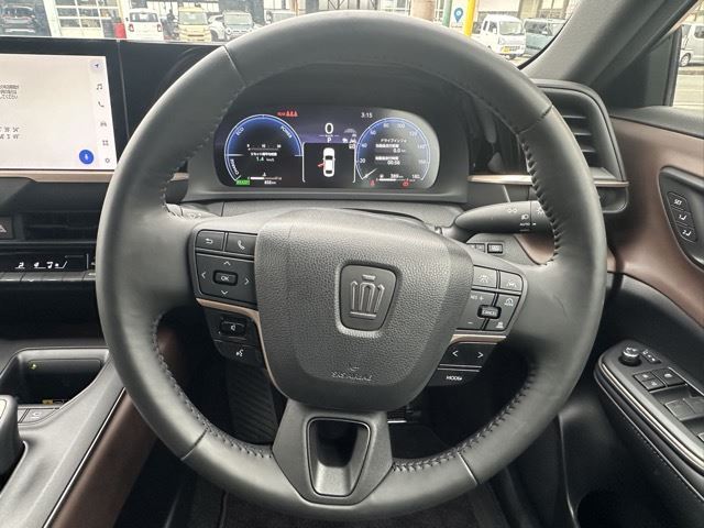 Toyota Crown Crossover 2022 6420592-6