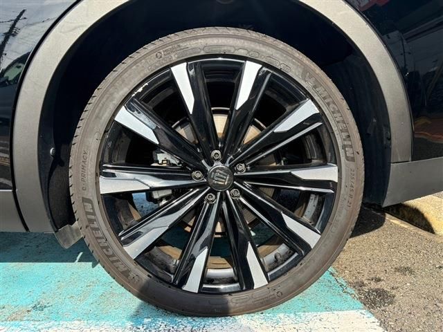 Toyota Crown Crossover 2022 6420852-10