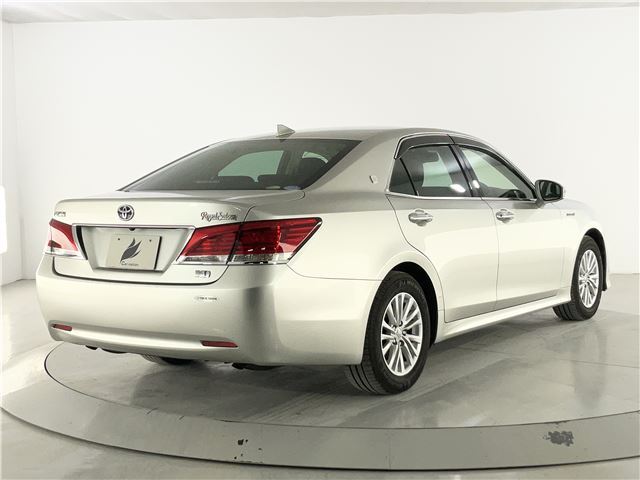 Toyota CROWN HYBRID 2017 6378600-1