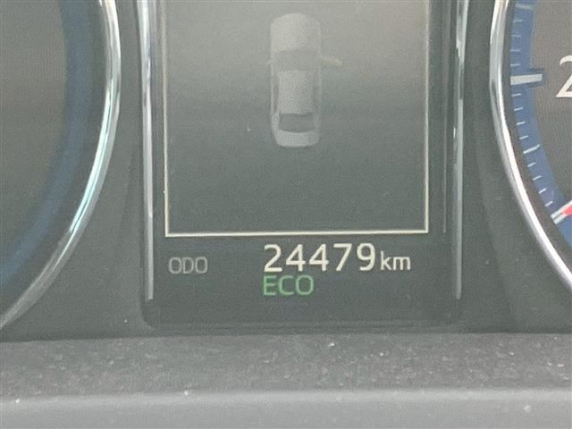 Toyota CROWN HYBRID 2017 6378828-1